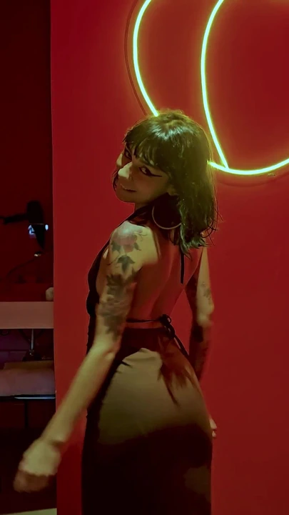 Modumbo X Patty Raven