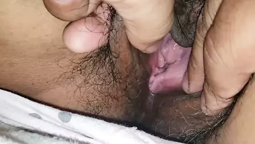 peluda bem gostosa