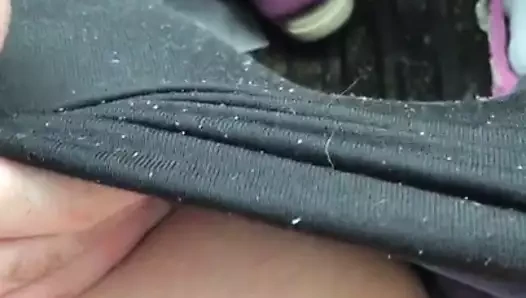 Kadınımı arabada parmaklıyorum