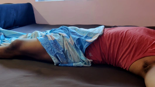 Güzel Yeni Kız Arkadaşım Bana Dick'e Nasıl Bindiğini Göstermek İstedi.