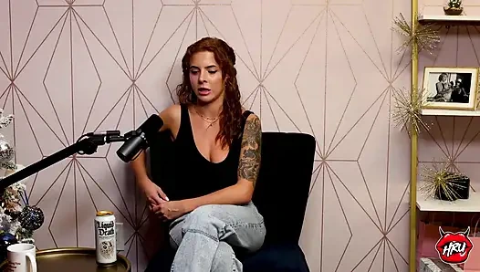 Lumi Ray: schizzi, celebrità fottute e 3 Ore di sesso