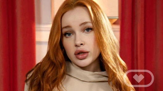 Kızıl saçlı genç megan longoria sana ayakla muamele çekiyor - bakış açısı