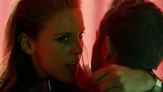 Kelly Gough - ''geri vuruş'' s6e03