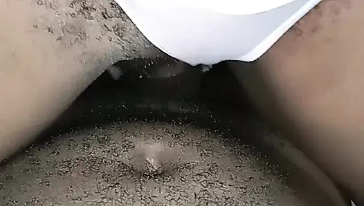 O şişman yarağa biniyor