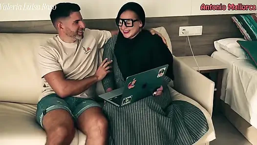 Ateşli müslüman sürtük dersimizi tamamen haram tuttu