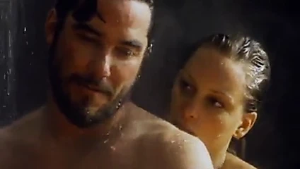 Joanna taylor 2007 sonrası darbeden çıplak sahne