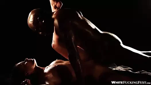 Anita bellini var bir ırklararası şehvetli seks ile bbc adam