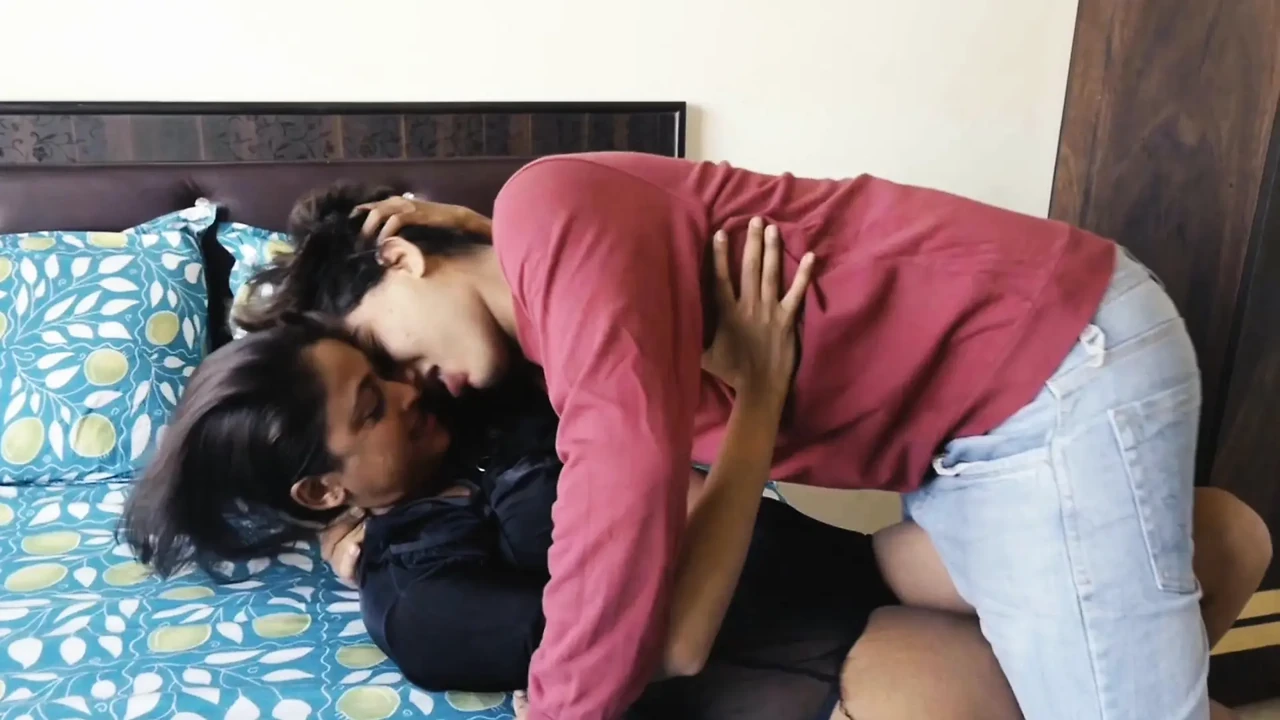 Trending Hot Teen Boy Fucking Her Beautifull Girlfrend After She Gets Feat Sexymaal Duskydiva Pornstar Flashing Indian Ass Licking Cunnilingus Hd Porn (High Quality) - Australia Special