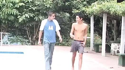 Latin twinks ferdynan ve alfonso prezervatifsiz