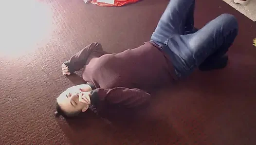 Sırta hapşır püskürtüyor