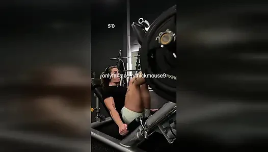 18 yaşındaki TikTok Thot'un amcığı kamerada patlıyor! Sansürsüz Gape