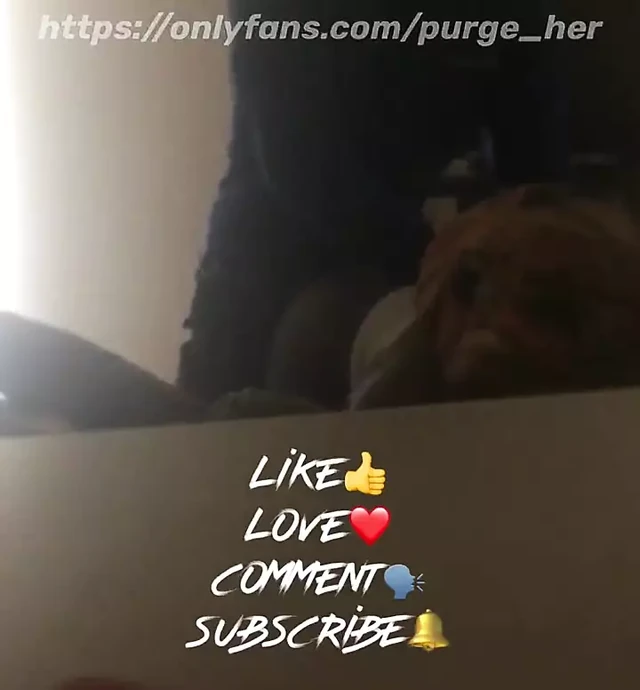 Я оставила свою работу, чтобы трахнуть эту маленькую тугую киску