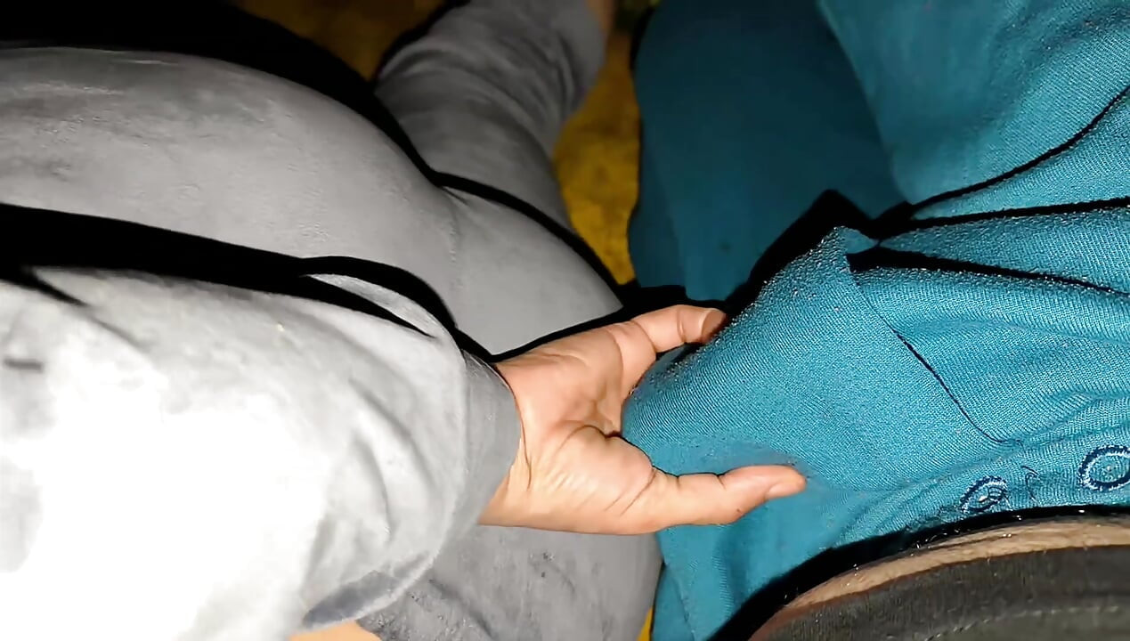 Uzun metrajlı film ateşli seks yeni Arap seks Suudi kızlar sadakatsizliği Suudi pemeli Gulf woman ile Tunuslu aygır ve sert seks