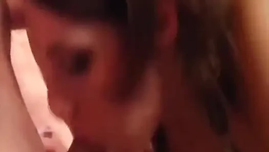 Azgın Sürtükler Yarak Emiyor Ve Sert Sikişiyor