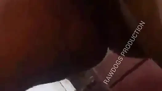 Лапочка в домашнем видео чувствует себя хорошо