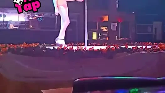 Pinay bigo canlı ms.grey striptiz dansında bar part1...