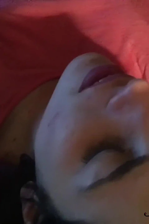 Götümü sik ve sonra yutıyorum