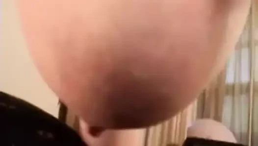 sallanan sarkık titted MİLF