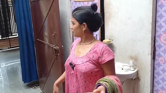 Üvey kız kardeş üvey erkek kardeşi desi Hintçe mms tarafından porno izlerken yakalandı, yerel desi güzel üvey kız kardeş Hintçe hikaye seks videosu xxxx