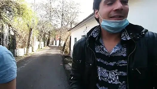 SOKAKTA HALKA AÇıK ORAL SEKS BAKıŞ AÇıSı AĞZıNA BOŞALMA