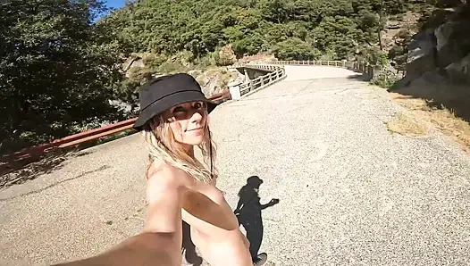 Çıplaklar plajında seks