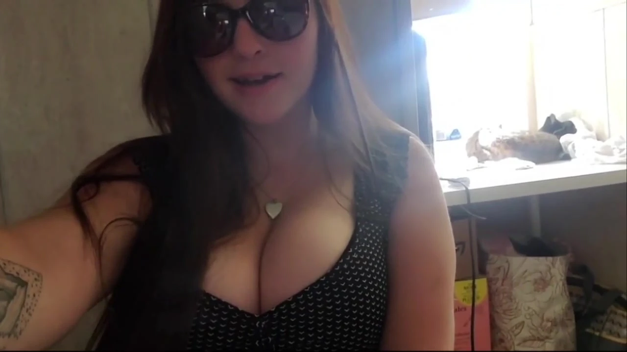 क्या आपको अपनी पत्नी को दूसरे आदमी द्वारा चोदते हुए देखना पसंद है?