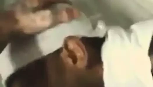 Hapishanede dick emme (gerçek)