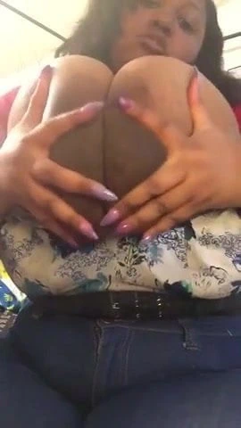 luv gösteren Ig büyük kız