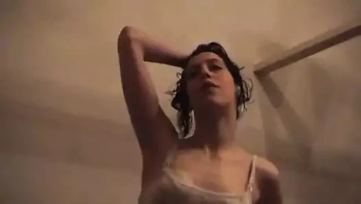 Bu sürtükler seni birkaç saniyede boşaltıyor