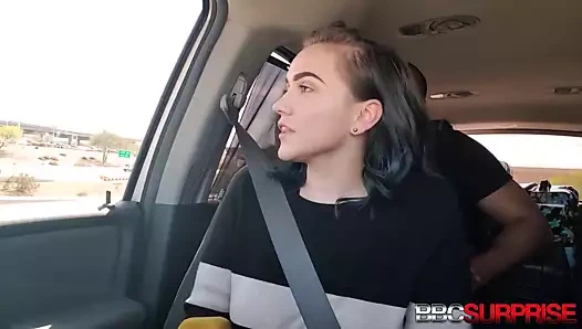 Sütlü beyaz sapık amatör Gisele çikolatalı sert yarak alıyor!