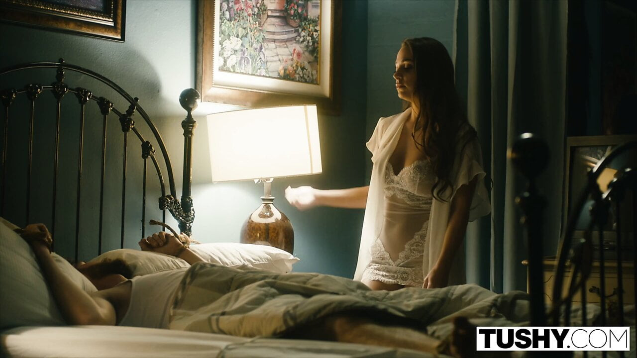 Tushy.com özellik vitrini: abigail bölüm 5