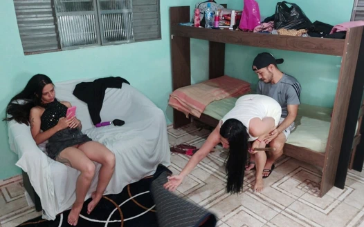 Benim suçum değildi! Önce beni baştan çıkardı! Aldatmaktan başka seçeneğim yoktu! Ben eşimin en iyi arkadaşım