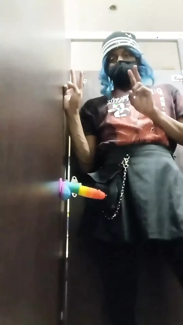 Mika Kawaiii'nin alışveriş merkezi zamanı