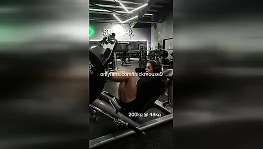 TikTok Live Gym Gangbang: 5 Strangers Breed 18yo Pussy