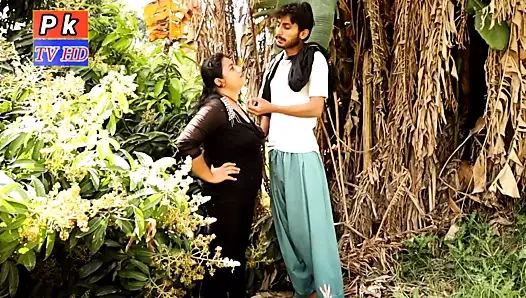 Sadaf chaudhary – Pakistan'dan sıcak ve seksi video