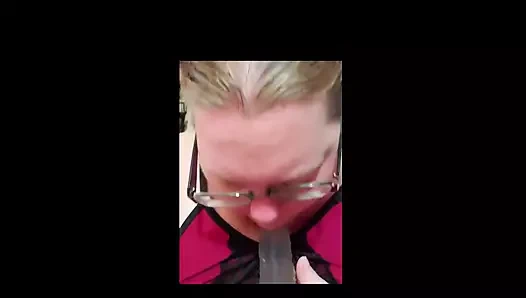 Yarağını ağzımda istiyorum