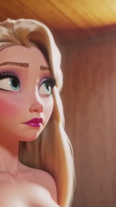 Rapunzel ve Elsa Saunada Strapon Buluyor - Bölüm 1 | Klip 1