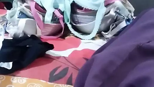 Sütyen alışverişi