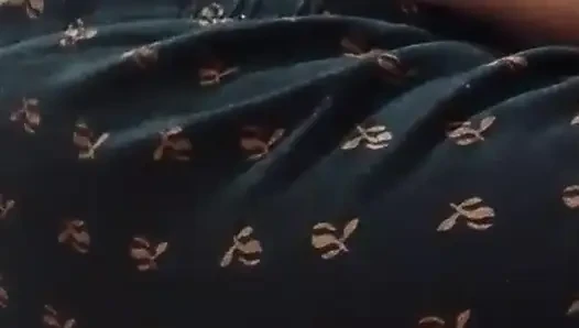 Yeni desi abi oda turu yeni odada sikişiyor xnxx