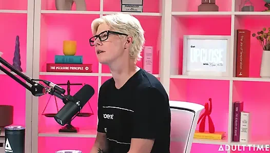 Kimmy Kimm utancı fethediyor ve kullanılmış külot satıyor | Adult Time Podcast