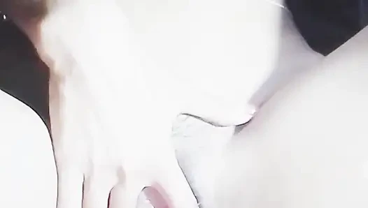 I am fingfering my virgin tight pussy. Bangladeshi village College student self fingfering viral video.