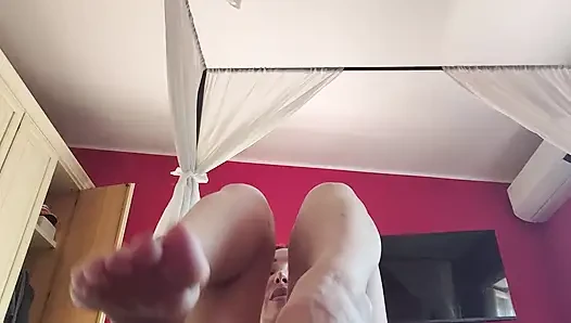 Sen bir hiçsin ve hakettiğin kadar saldırgan ve küfürlü olacağım