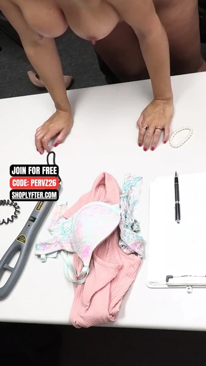 Esmer Bomba