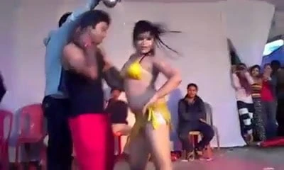 Asyalı dansçı