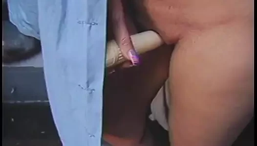 seksi esmer cezalandırır ve kızdırır iki kızıllar
