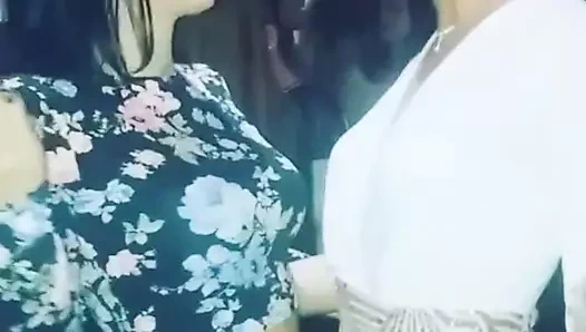 kurvice u svom fazonu traze ga