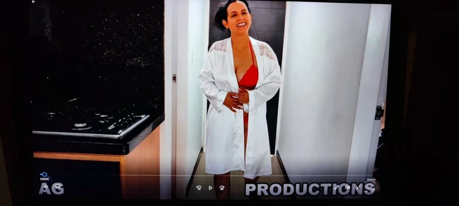 Komple 4k film - adamandeve ve lupo ile patronla kahve molası