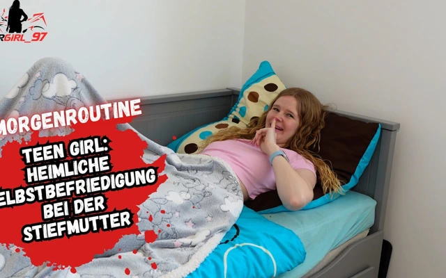 Genç Kız Odada Kendini Parmaklıyor