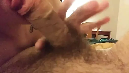 Babanın büyük sert yarrakını derin boğazlarken emme ve öğürme