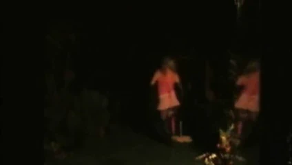 Aufgetranste Amateurin - Garden Bitch -